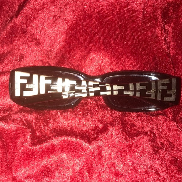 AUTHENTIC FENDI Sunglasses, gray/black, With Rx.